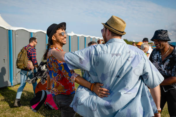 Porta potty delivery and setup in Bay St Louis, MS